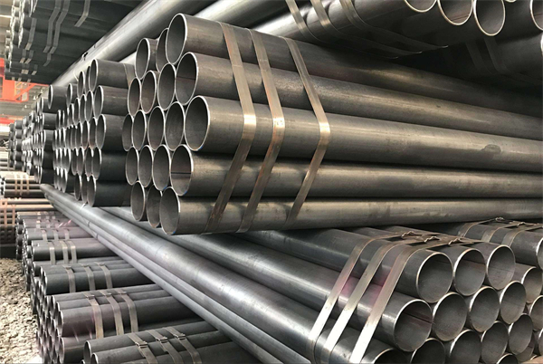 Welded pipe